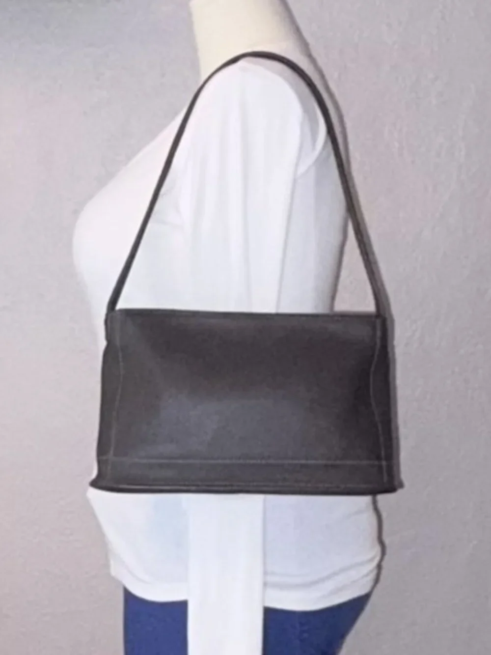 Vintage 1999 Coach Bleecker 9309 Gray Glove-Tanned Leather Shoulder Bag Deadstk